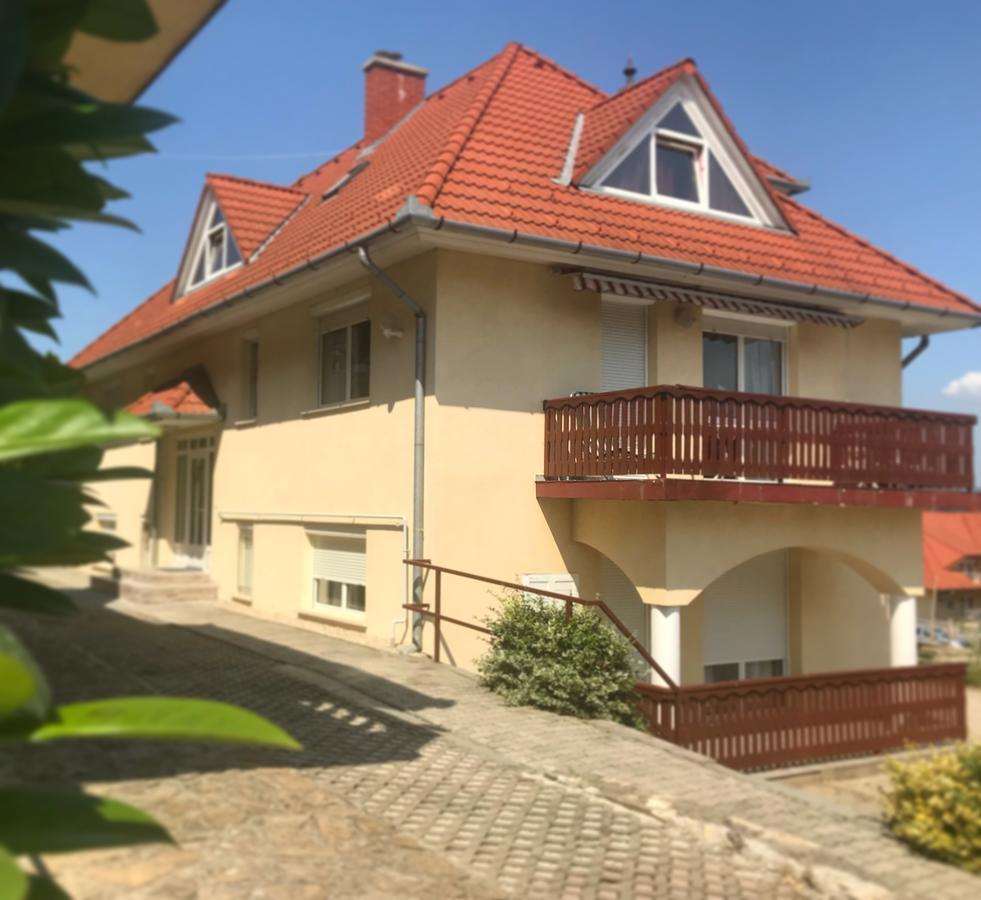 Voyage Apartments Hévíz Екстериор снимка